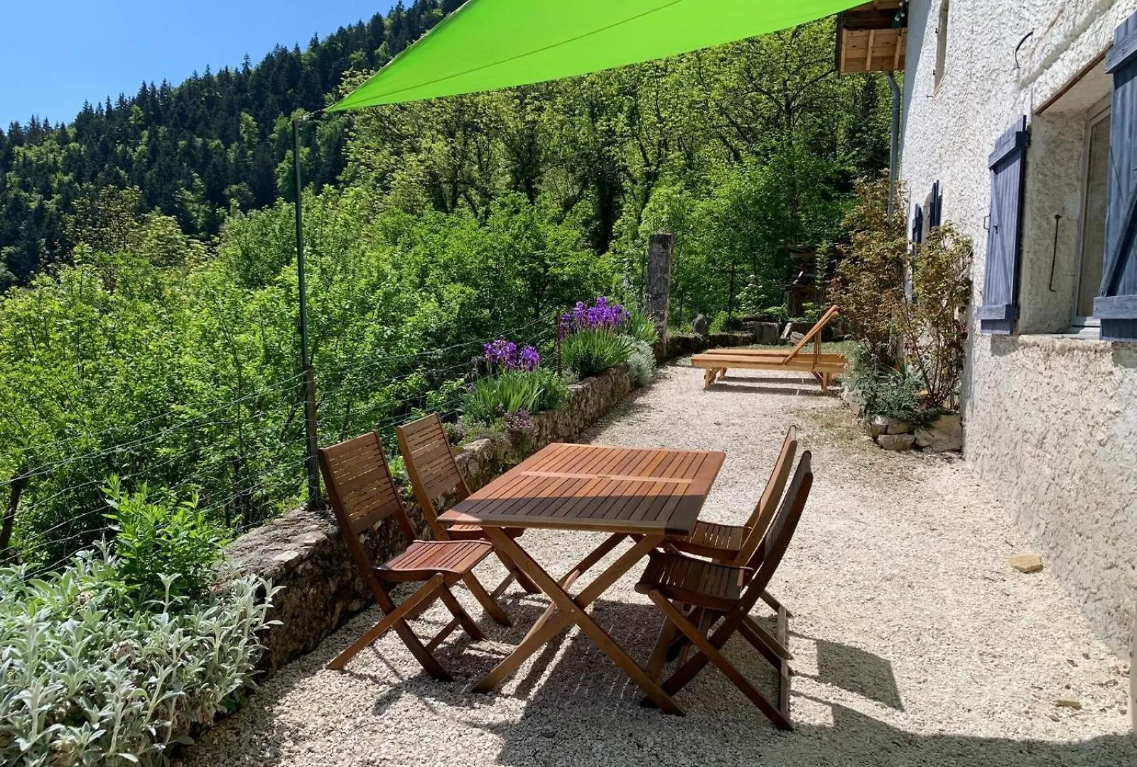 Maison De Charme Sur Le Plateau Du Vercors Au Calme Dans Un Veritable Ecrin De Verdure Engins